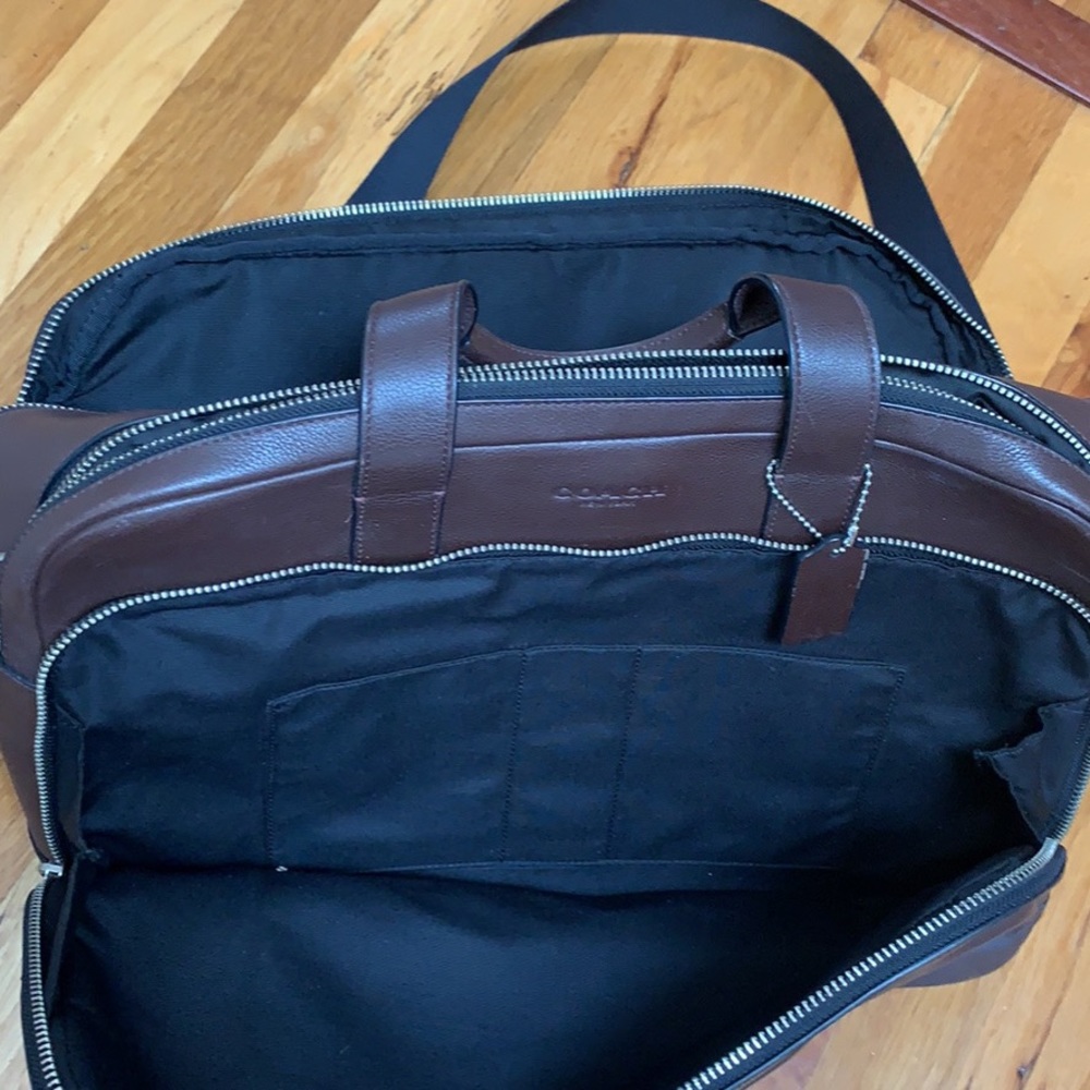 Authentic Coach briefcase - Picture 3 of 8